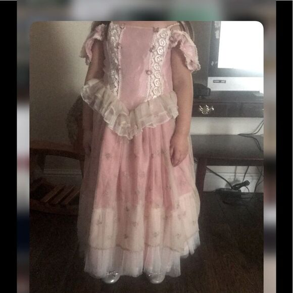 VTG,CREACIONES SARAHI EMBROIDERY GIRLS DRESS SIZE 8 - Picture 3 of 16